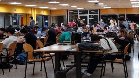 Imatge d'una sala d'estudi