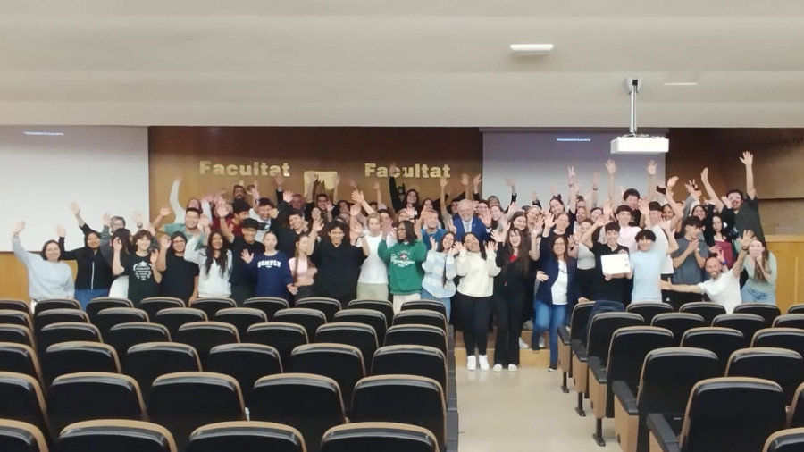 Participants de la vuitena edició de MicroMon