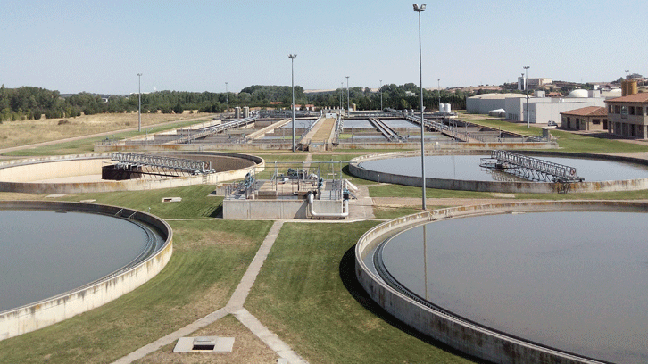 Foto de les plantes de tractament d'aigües residuals