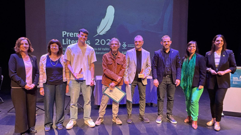 Guanyadors i autoritats dels Premis Literaris 2025.