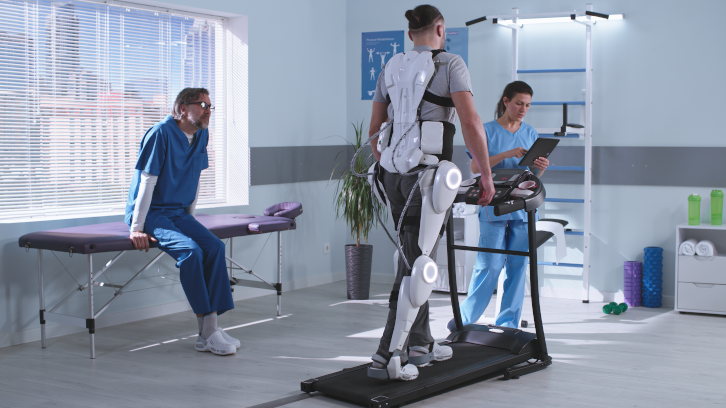 Recuperació mitjançant un exoesquelet robòtic