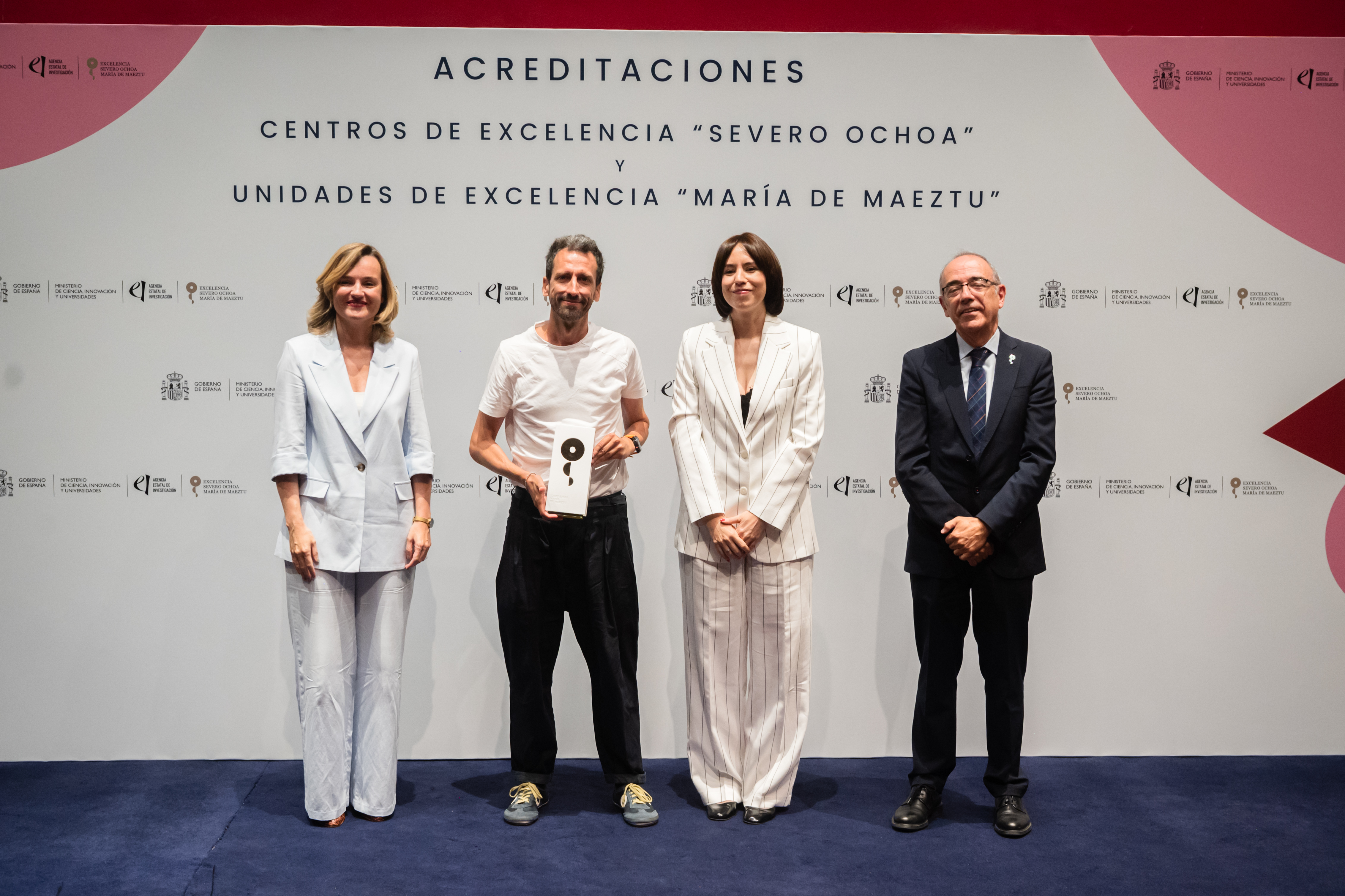 ACTE LLIURAMENT MARIA DE MAEZTU ICTA-UAB