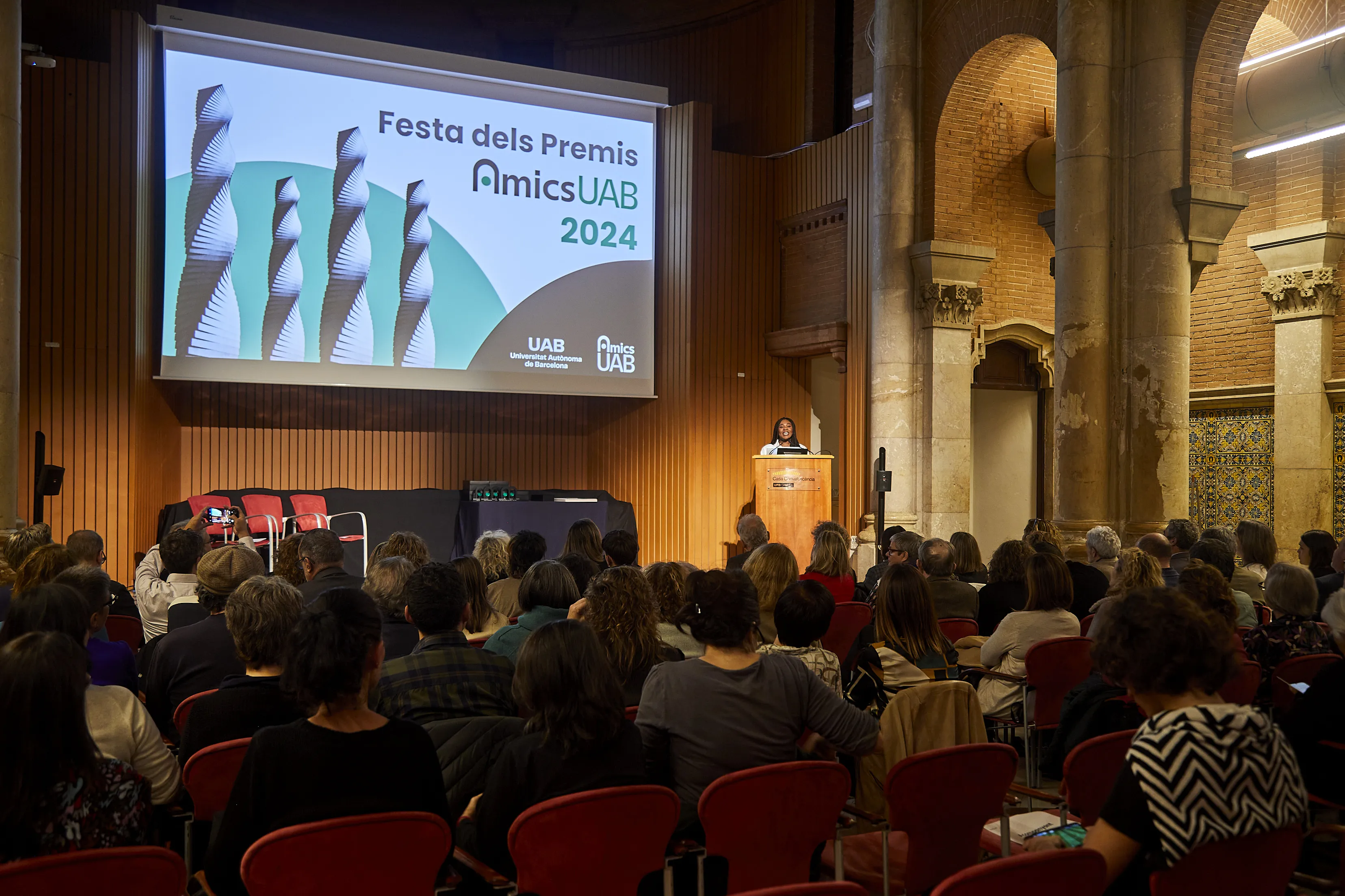 AmicsUAB Premis 2024