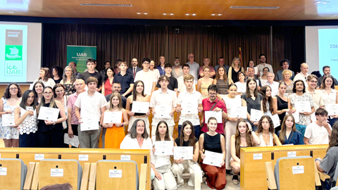 Grup de premiats i professorat UAB del jurat.