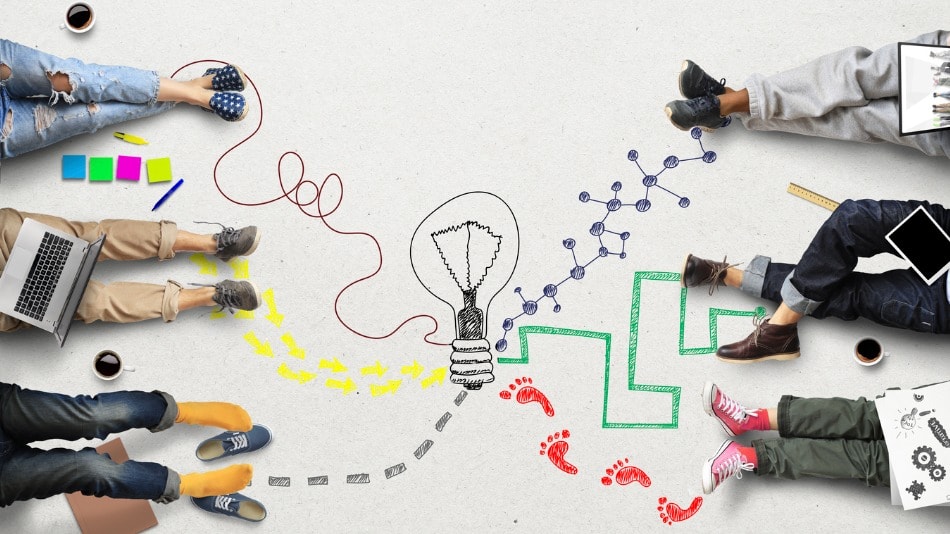 Cartell amb una bometa en mig i persones amb les cames creuades fent coses